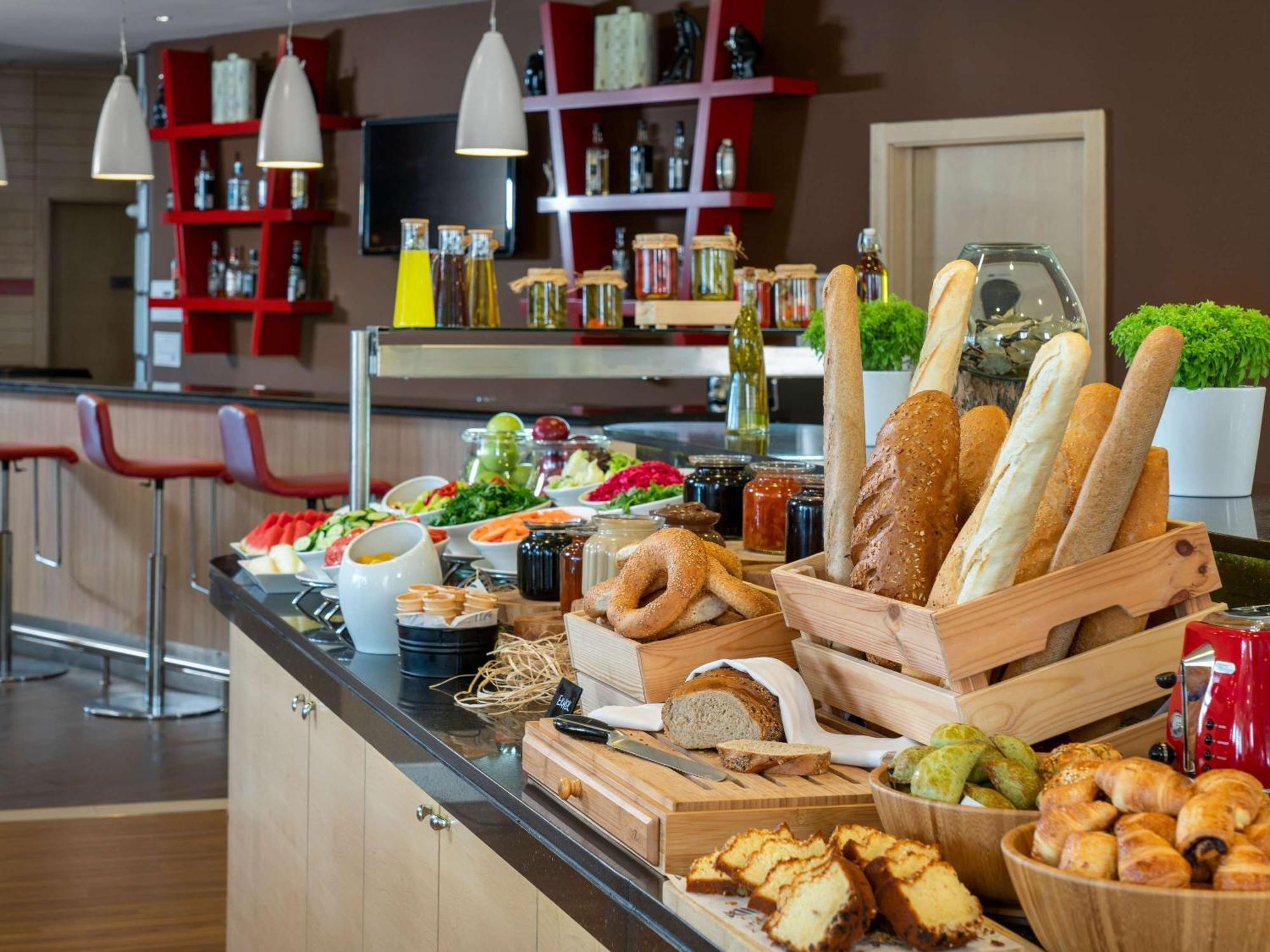 Ibis Adana Hotel Luaran gambar